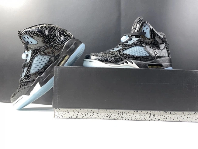 Doernbecher AIR 633068-010 Jordan Retro 5 0720